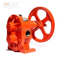 หมวดปั๊มน้ำผิวดินชนิดอื่นๆ - (O051-0370) Oriental ปั๊มเฟือง GC-25 1 (เหล็ก)